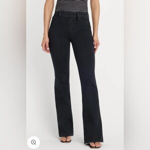 GOOD AMERICAN black pull on flare jeans